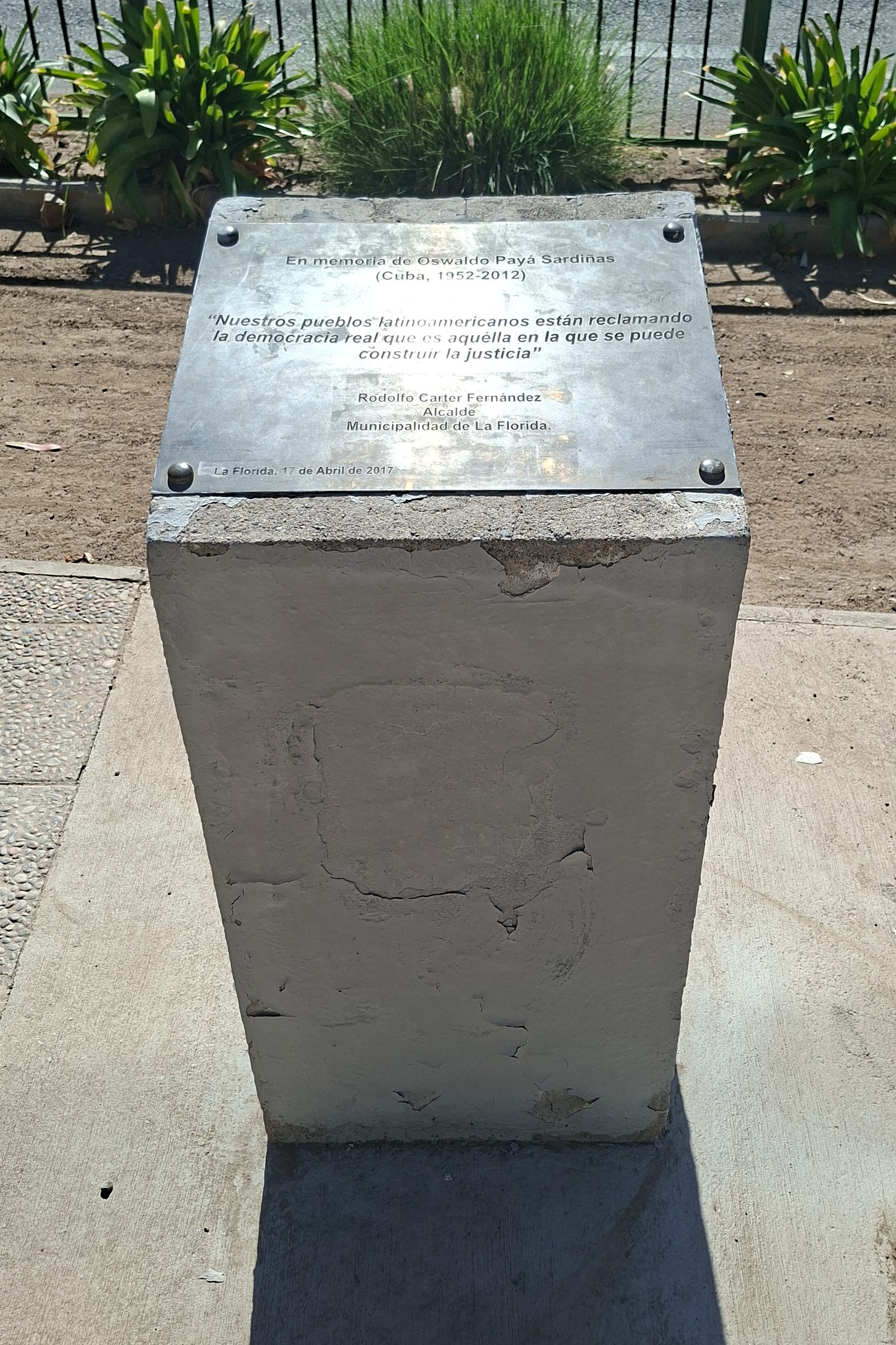 Monumento a Oswaldo Payá en La Florida, Santiago de Chile, febrero de 2026.
