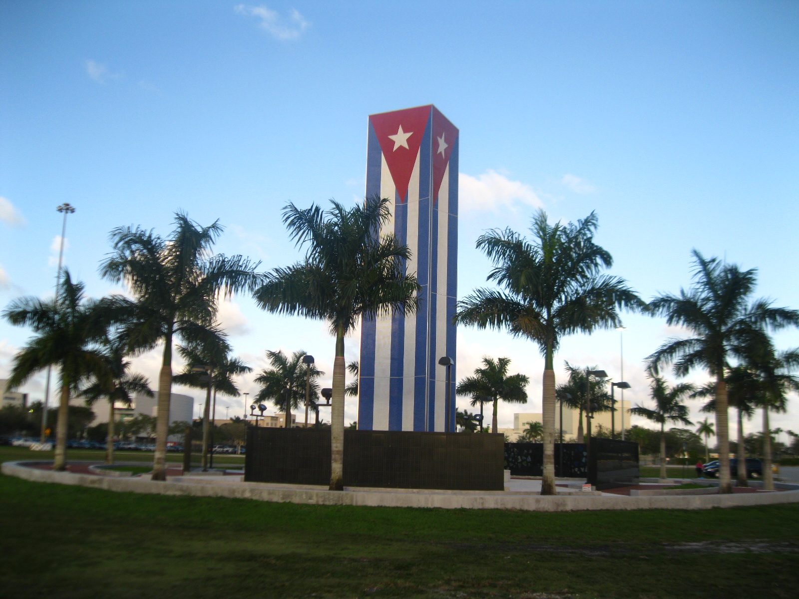 Monumento a las víctimas del comunismo en Cuba erigido por exiliados cubanos en Miami, fotografiado el 2 de febrero de 2014.